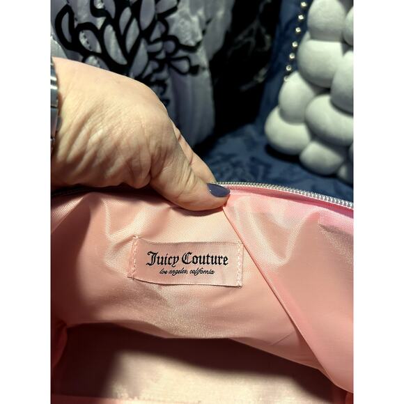 Juicy Couture Fuzzy Pink Cosmetic Travel Case NWT - Picture 5 of 8